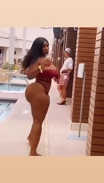 real definition of a ‘bubble butt’ 😭😢😍🤩🍑🙏🏾