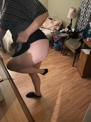 i (19m) really want to fuck my mom (36f) any advice?