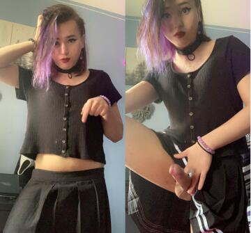 get down on your knees and worship me 👉🏻👈🏻