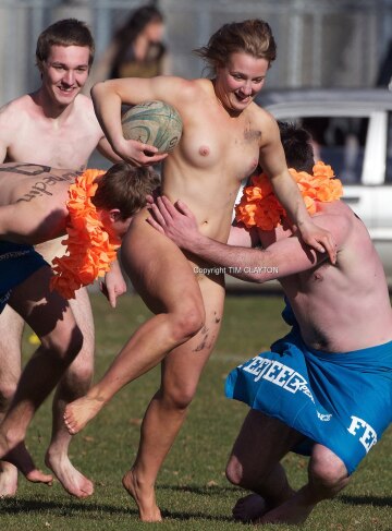 nude rugby (album in comments)