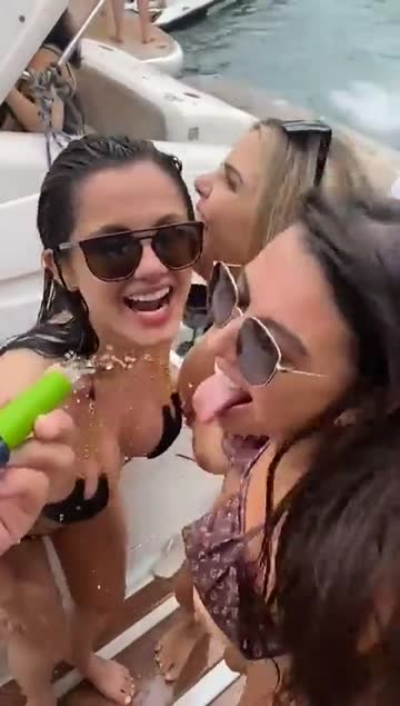 und die party läuft