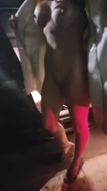 little after dinner show [gif]