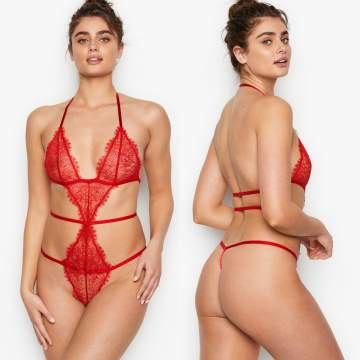 taylor hill in very high quality