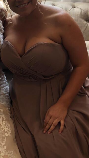 bridesmaid cleavage, from this past weekend ☺️