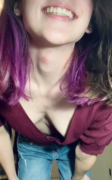 all smiles here 😉 (21f)