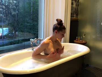 [f]inding a bathtub that's big enough for a 5'10 girl is such a rare treat that i had to make the most of it