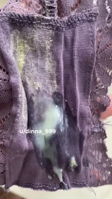 [selling] gonna be ur wet gift under the xmas tree 🌲💦🙈kik: dinna999 (serious inquires only)