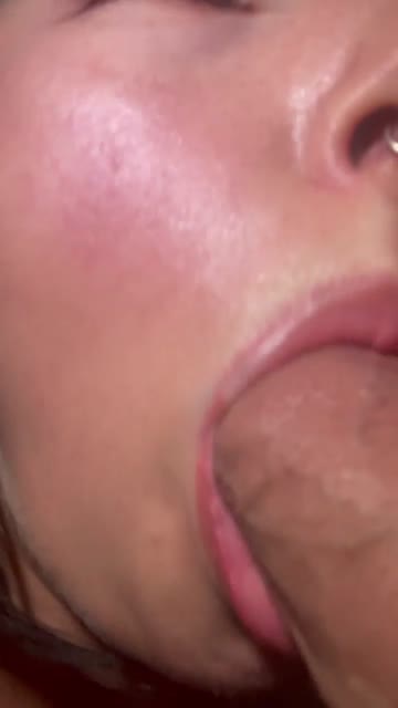 i love to drool on that cock