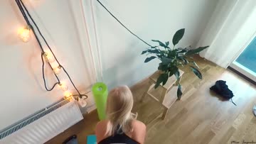 yoga teacher has her ass fucked by eager student