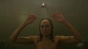 wentworth shower scene