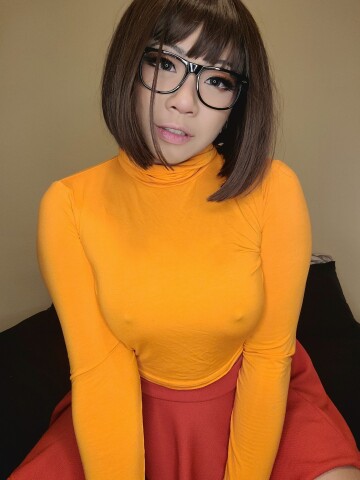 would you fuck a busty asian velma?