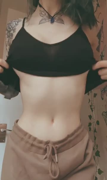 just a cheeky drop 🤍