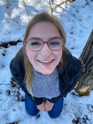 can i be your little canadian cumslut? 🥰