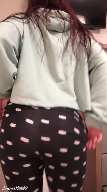 i hope y’all like my ass reveal