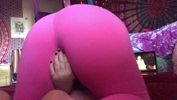 after i submit this post i am going to masturbate to the thought of you masturbating to a clip of me masturbating to some chick in a porn. also, doesn't my ass look fucking amazing in these pink leggings?
