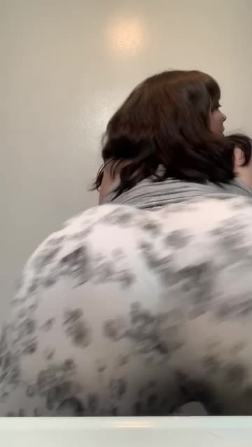 i really love shakin this ass