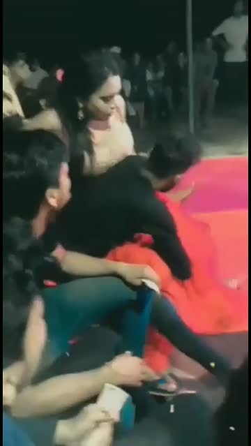 indian wedding got extremely wild🥵 b00b scking, pūssy rubbing & fvcking😍🔥 [must watch - 4 videos l€aked] [link in comments 📩]