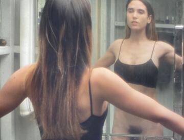 jennifer connelly pantsless plot