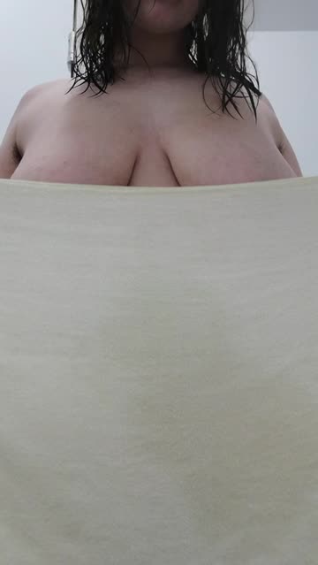 what do you think about my tits? 🙈