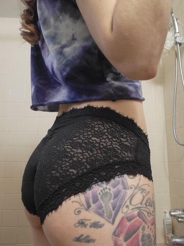 lacy black milf panties 🥰