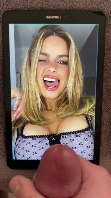 addison rae got a thick load out of me