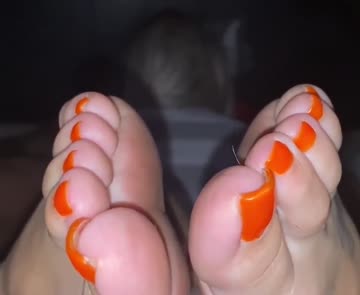 would you suck my toes while i suck his cock?