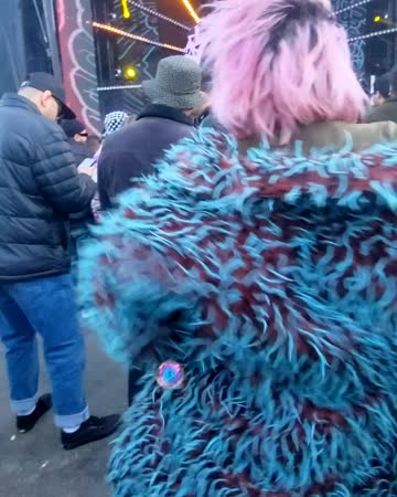 i wonder how many people noticed my top was only mesh?