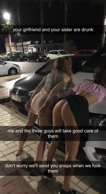 girlfriend and sister 🤭