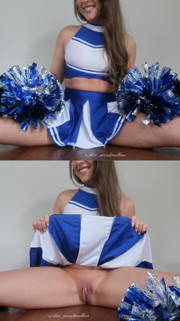 in case you were wondering what cheerleaders wear under their skirts 🤫