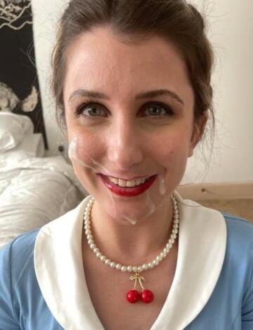 dust the furniture, takes a fat load, repeat!