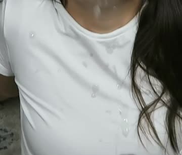 it’s a white shirt it won’t stain