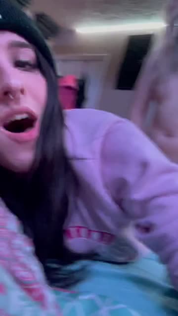 i love making my girlfriends dick bounce