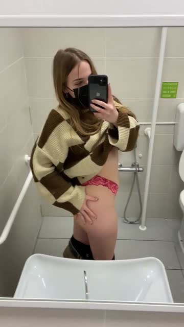 showing you this sexy set in the office bathroom [f]