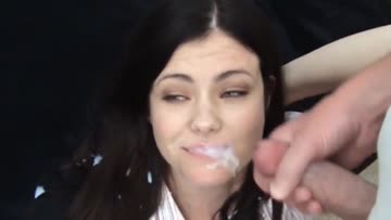 felicia bennet is a cumshot queen!!