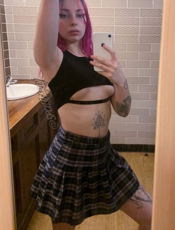 my look for yesterday’s football. would you really be able to to concentrate on the football if were there?😈