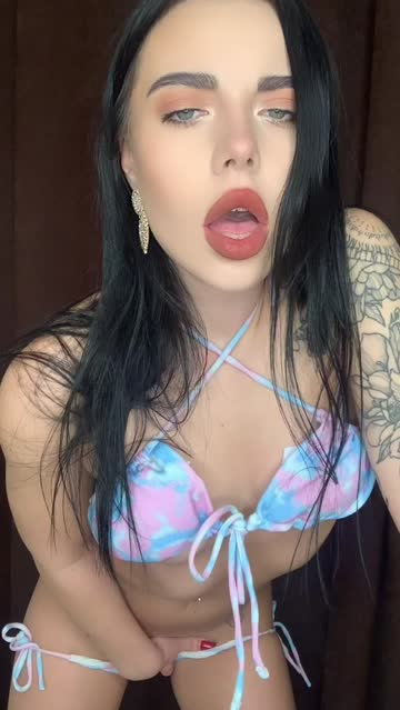 have u got hard after this lil tease ?😈 more free content on my of page 👇🏻 free li_nk in comments 👇🏻