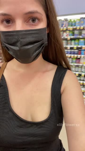 i love flashing in public fucking a stranger woud be even better
