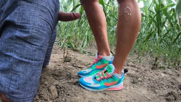 he had to get down on his knees and cum for her - (oc)