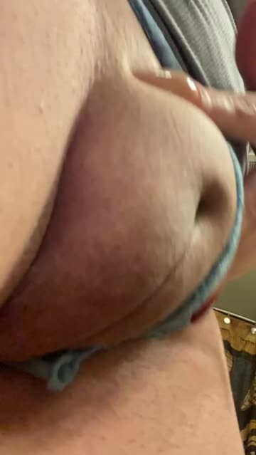 fat, soft, and bouncy (gif)