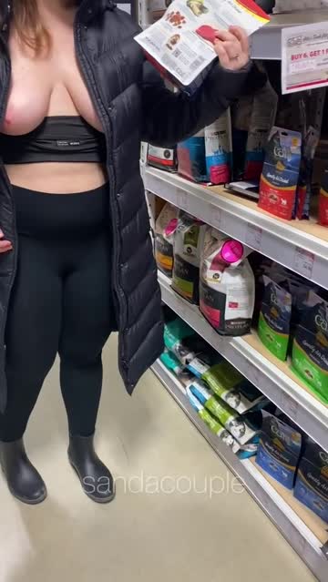 dared my wife to shop with her tits out [f]