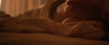 emma mackey's boobs groped in eiffel 2021