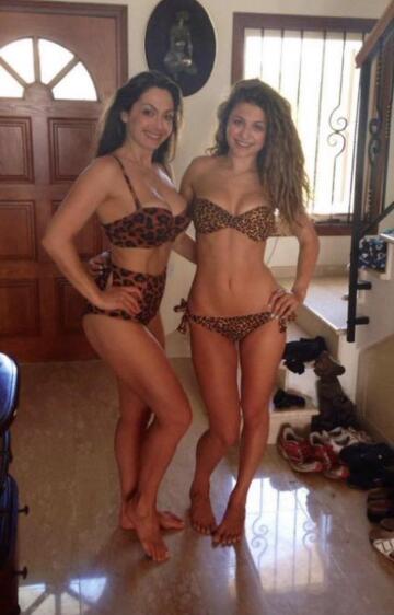 whose pussy would you wanna eat? and whose pussy do you wanna fuck?