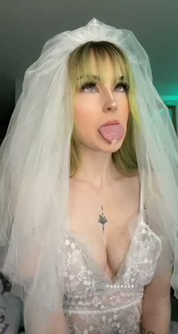you’re about to kiss your bride and she starts doing this, wyd?