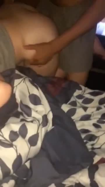 when the parent are out 😮😮