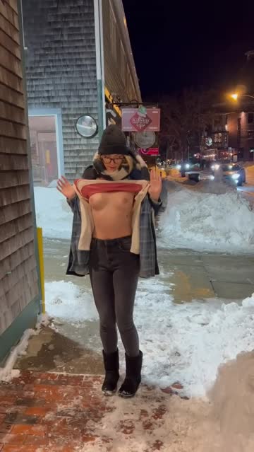 the beach is closed but i still feel hot