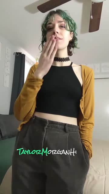 cute short hair choker onlyfans mild taylormorganhi green hair sex video