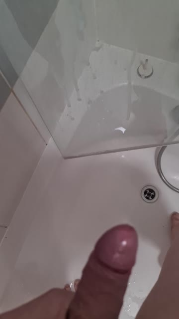 cumshot solo amateur 