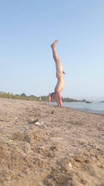 public nude cock 