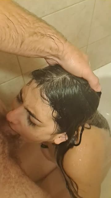 couple blowjob shower xxx video