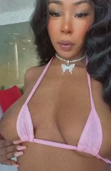 babes tits doll 